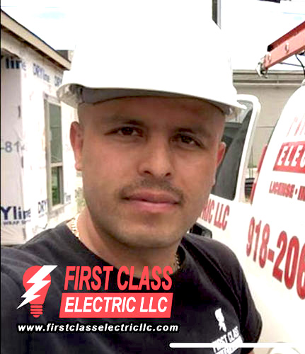 first-class-logo_gaby_