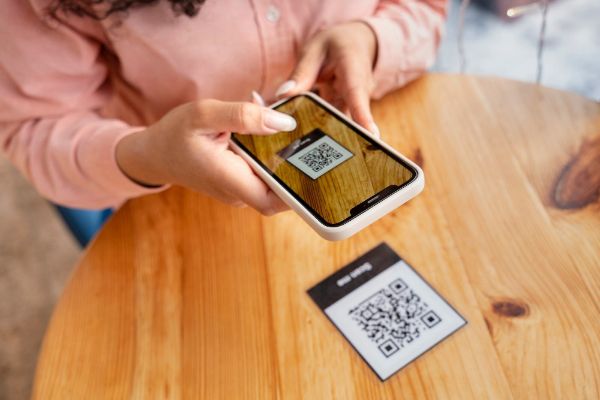 Beneficios de Incluir un Código QR en tu Tarjeta Digital